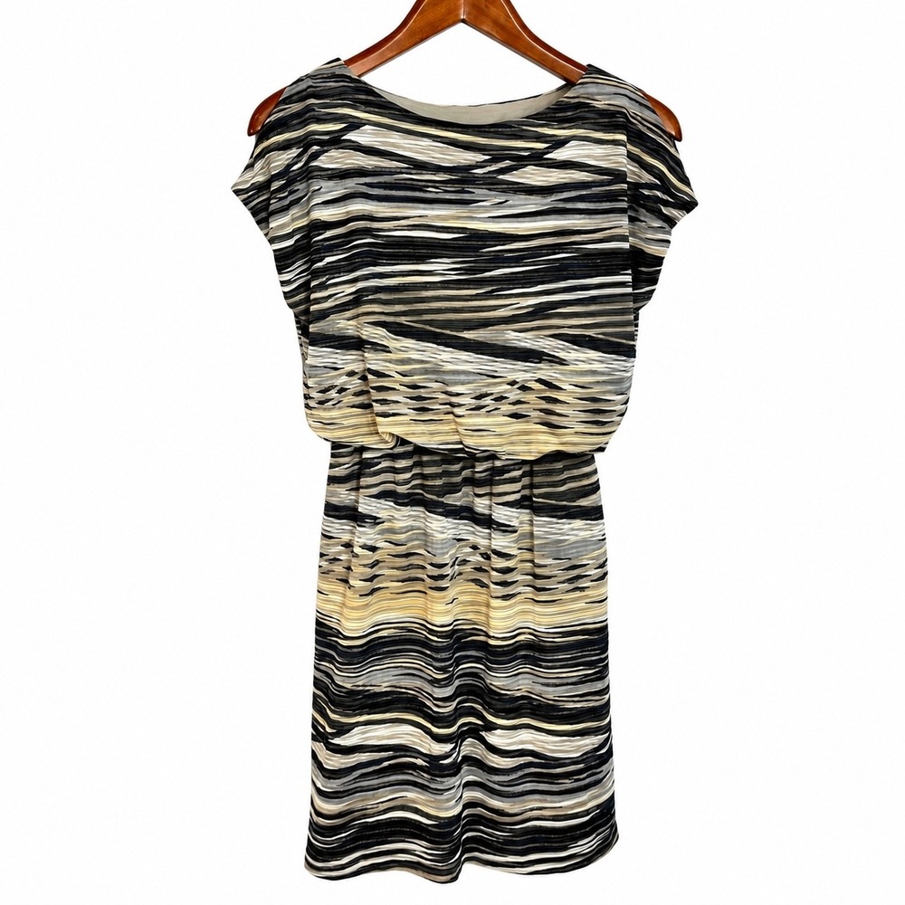 Gabby Skye Petite Abstract Wave Blouson Sheath Dress Neutral 4P